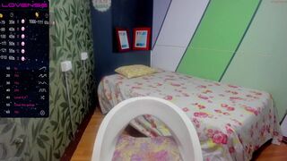 amelia_monti Video  703 Seconds