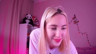 mary_mayer Video  213 Seconds