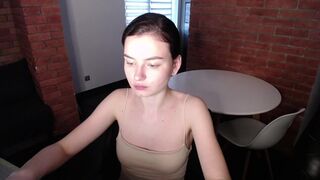 alice_braga Video  323 Seconds