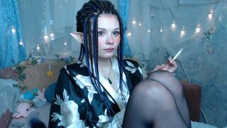 o_ddity Video  717 Seconds