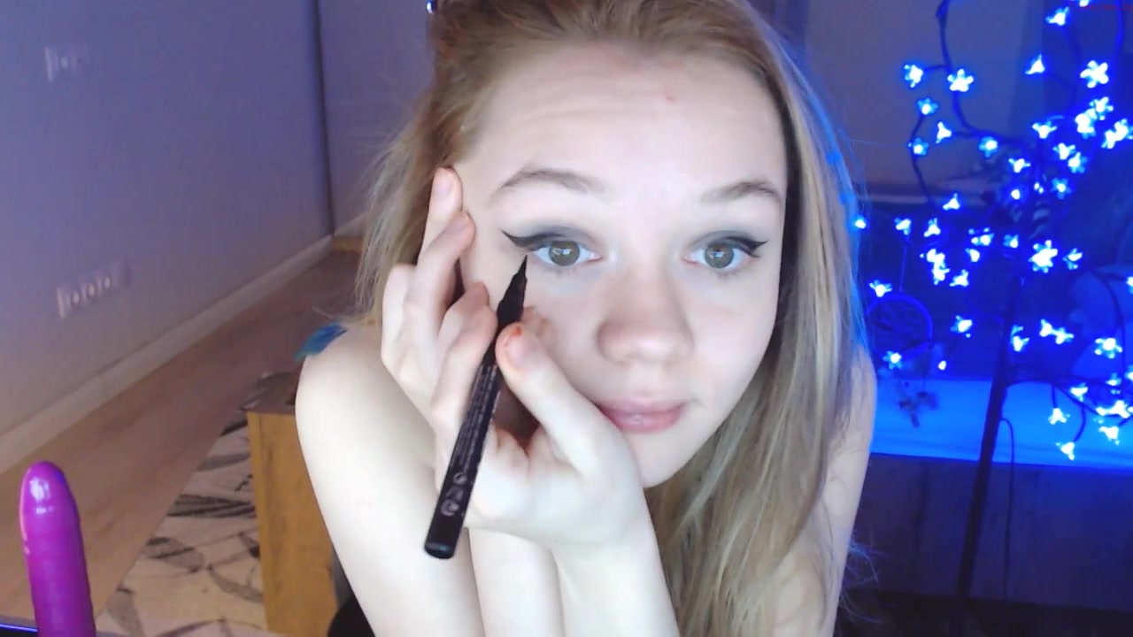 justturned18____ Video 455 Seconds