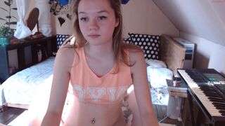 justturned18____ Video  680 Seconds