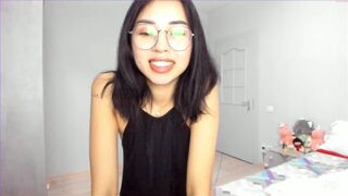 nura_btf Video  482 Seconds