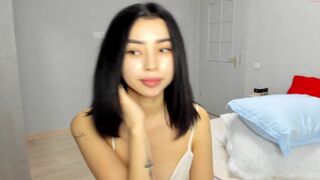 nura_btf Video  334 Seconds