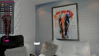 purplee_b Video  569 Seconds