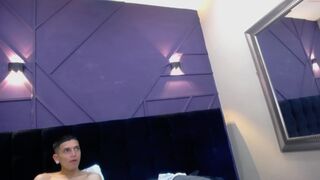 whiteandpiink_ Video  439 Seconds