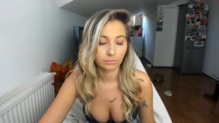 roberta_amy Video  277 Seconds