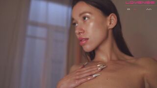 adelelove Video  327 Seconds