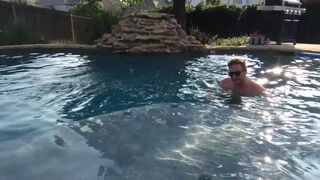 coupleintheusa Video  351 Seconds