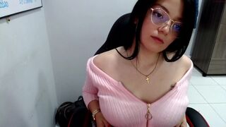 annia_rain Video  771 Seconds