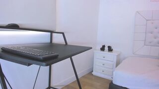 alana_suares Video  702 Seconds