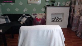 wow_kira Video  1545 Seconds