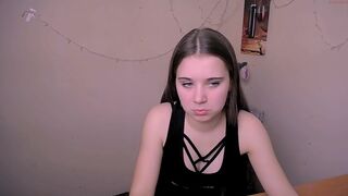 lolalov_ Video  703 Seconds