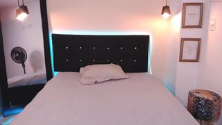 sofia_wang_ Video  689 Seconds