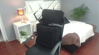 susie_salm Video  583 Seconds