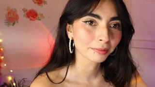 not_an_ordinary_girl Video  740 Seconds