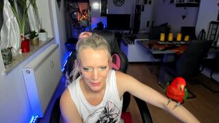 thedarksideoflive Video  390 Seconds