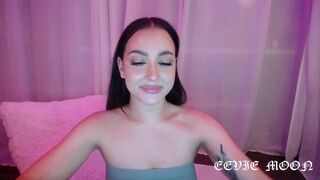 eevie_moon Video  154 Seconds