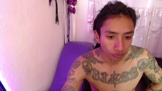 yini_and_jony Video  263 Seconds