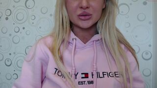 jennifer838 Video  1421 Seconds