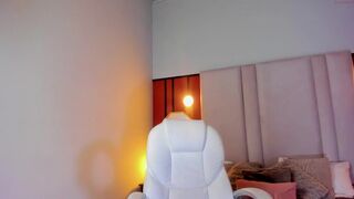 vikypetitee Video  413 Seconds