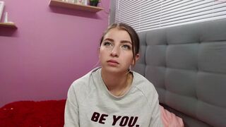 hanna_gibson Video  917 Seconds