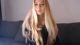pervyblonde Video  563 Seconds