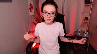 roxy_raids Video  501 Seconds