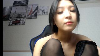 kitsune_7 Video  345 Seconds