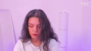 i_n_d_i_c_a Video  261 Seconds