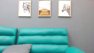 free_baby Video  1104 Seconds