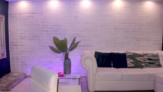 emilygrahamx Video  405 Seconds