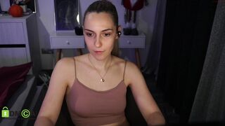 trixie1belle Video  1868 Seconds