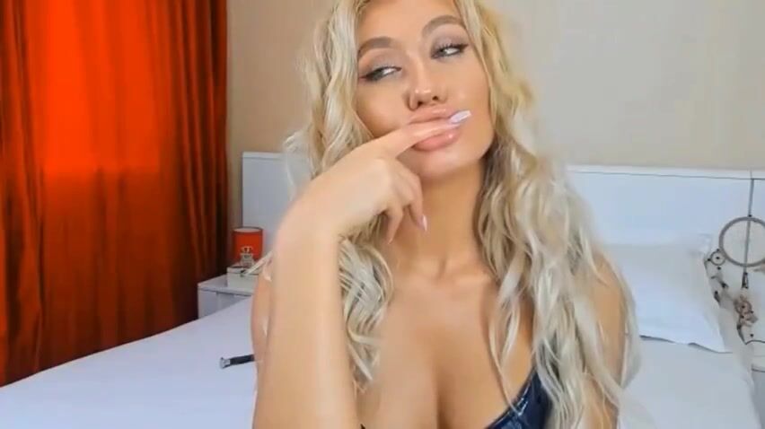 rosalingoddess Video 176 Seconds