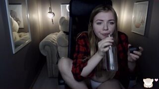 lily_gold Video  439 Seconds