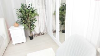 squirtbetty - [Chaturbate] Hot Babe Strips Beautiful Porn