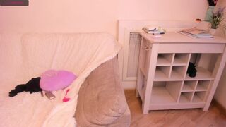 aina_kun Video  649 Seconds