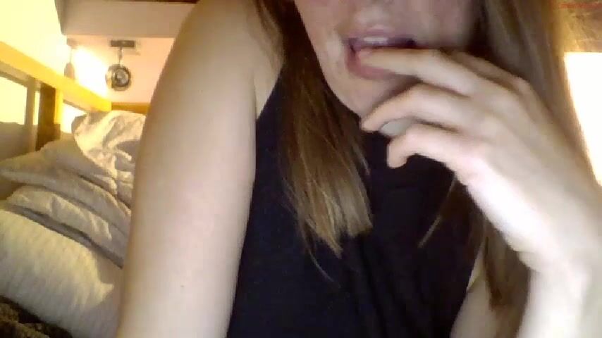 girl_ttt_ Video  1670 Seconds