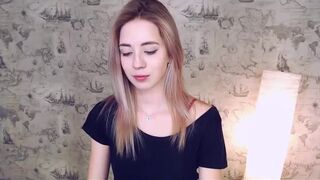 emmi_rosee Video  905 Seconds