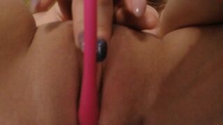 siakiss Video  882 Seconds