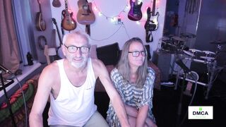 win2win - [Chaturbate] Surprise female orgasm Young Slut