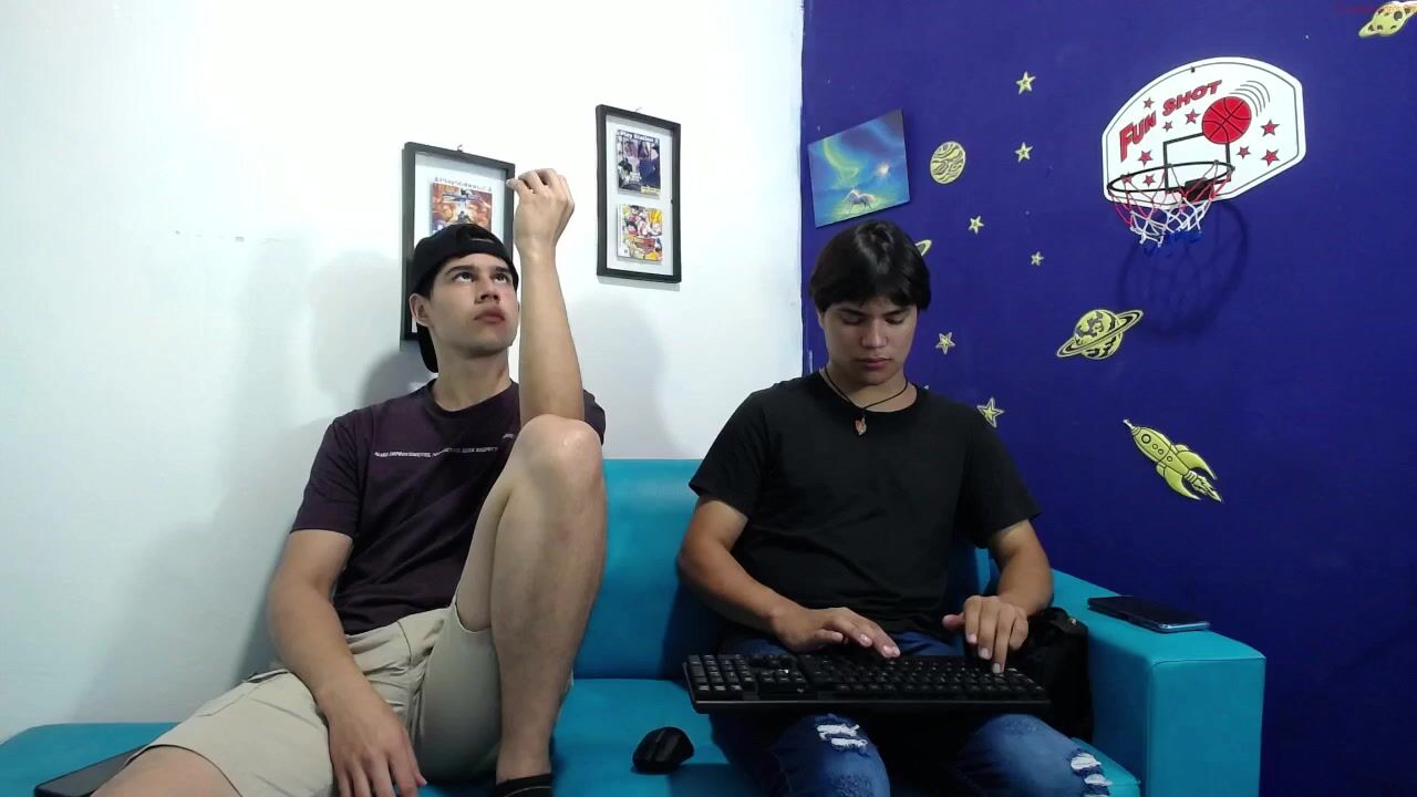 boys_bi Video  1172 Seconds