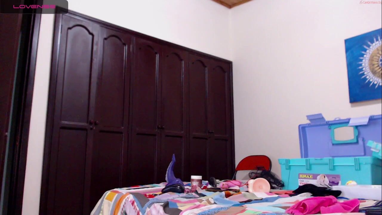 sexwwoman Video 653 Seconds