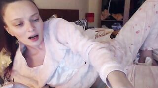 andrasweetie - [Chaturbate] Free Porn girl alone party