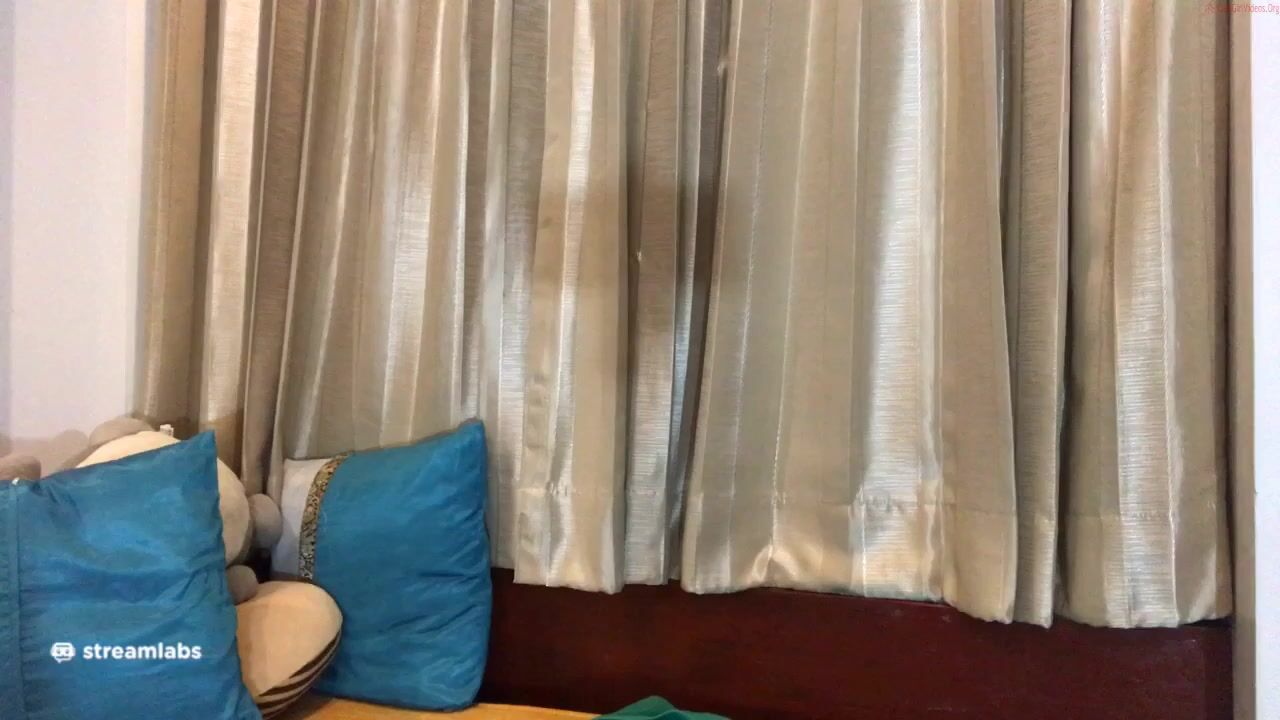 hugetitscoco Video 322 Seconds