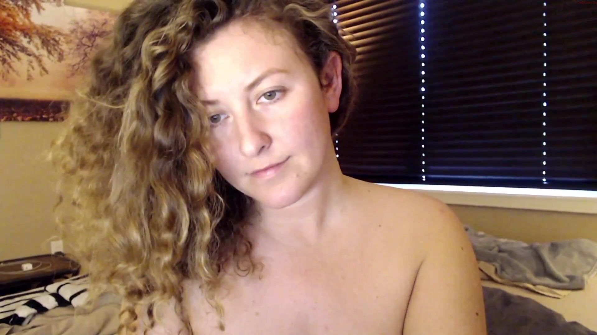 roxyrolla_12012021_2105_female_chaturbate.mp4 Video 614 Seconds