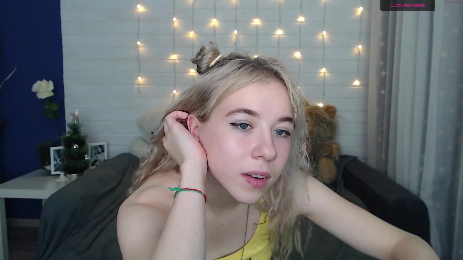 little_pussy1 Video 418 Seconds