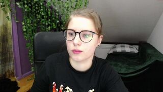 indielovet Video  236 Seconds