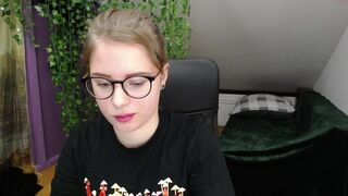 indielovet Video  2741 Seconds