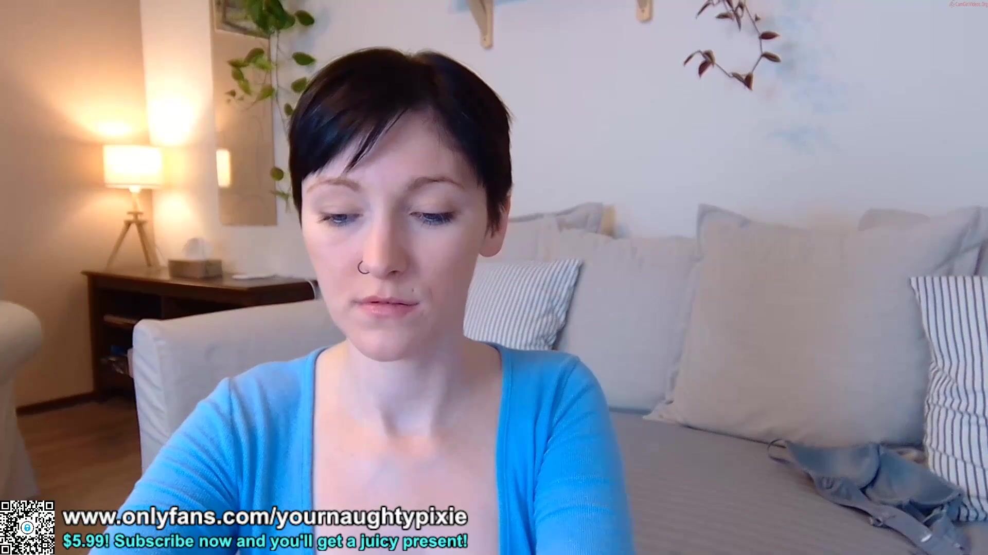 yournaughtypixie Video 441 Seconds